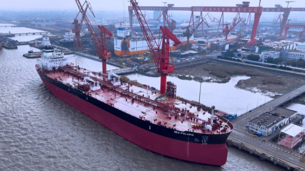 配资专业股票配资网站 29艘！外高桥造船超额完成年度交船目标